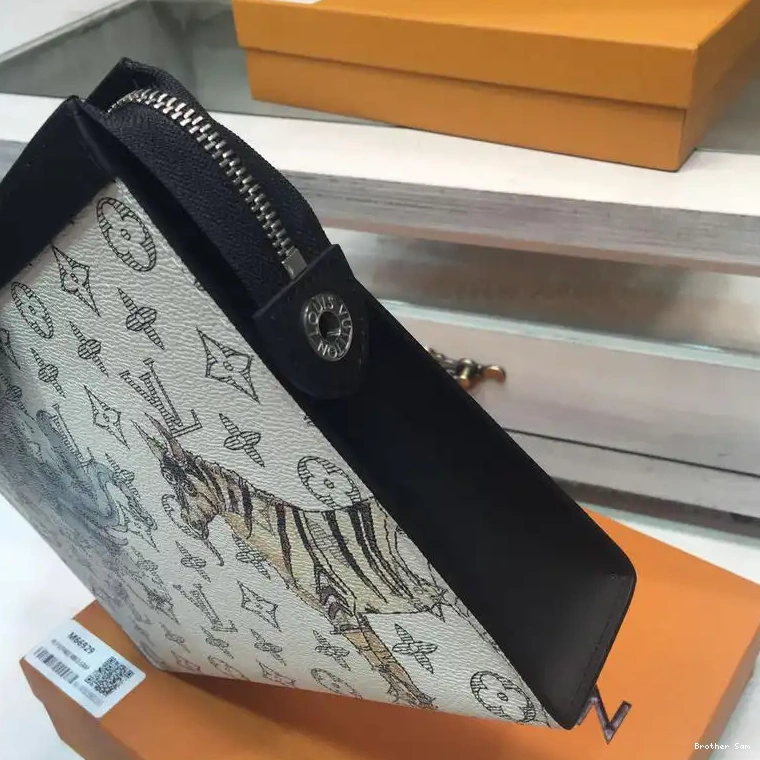 Brother Sam 19T1L0635 Bags LV 0625